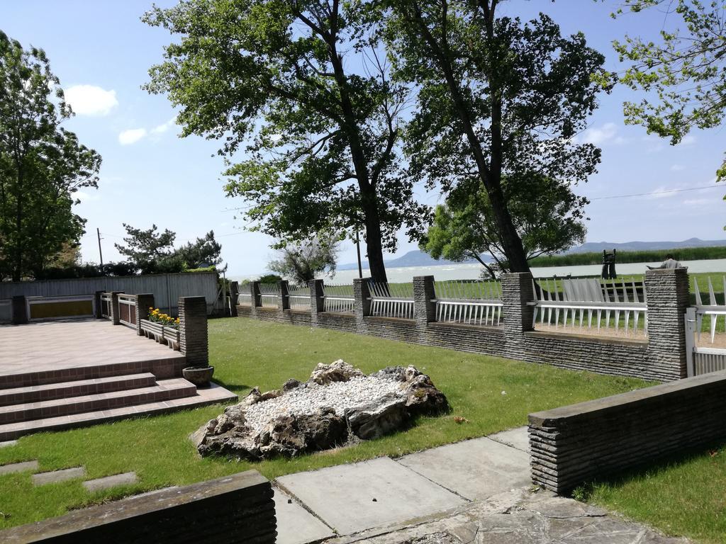 Apartament Margareta Apartmanhaz Balatonboglár Zewnętrze zdjęcie