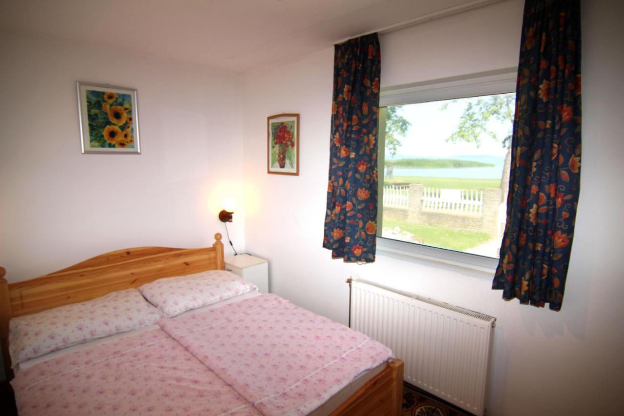 Apartament Margareta Apartmanhaz Balatonboglár Zewnętrze zdjęcie